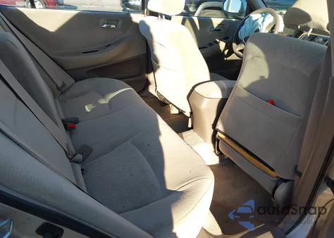 2002 Honda Accord 2.3 Lx из США, поврежденный, VIN 3HGCG56482G704298